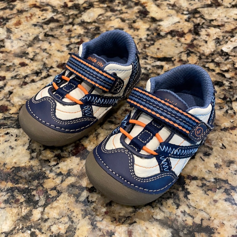 Baby boy stride rite size 3